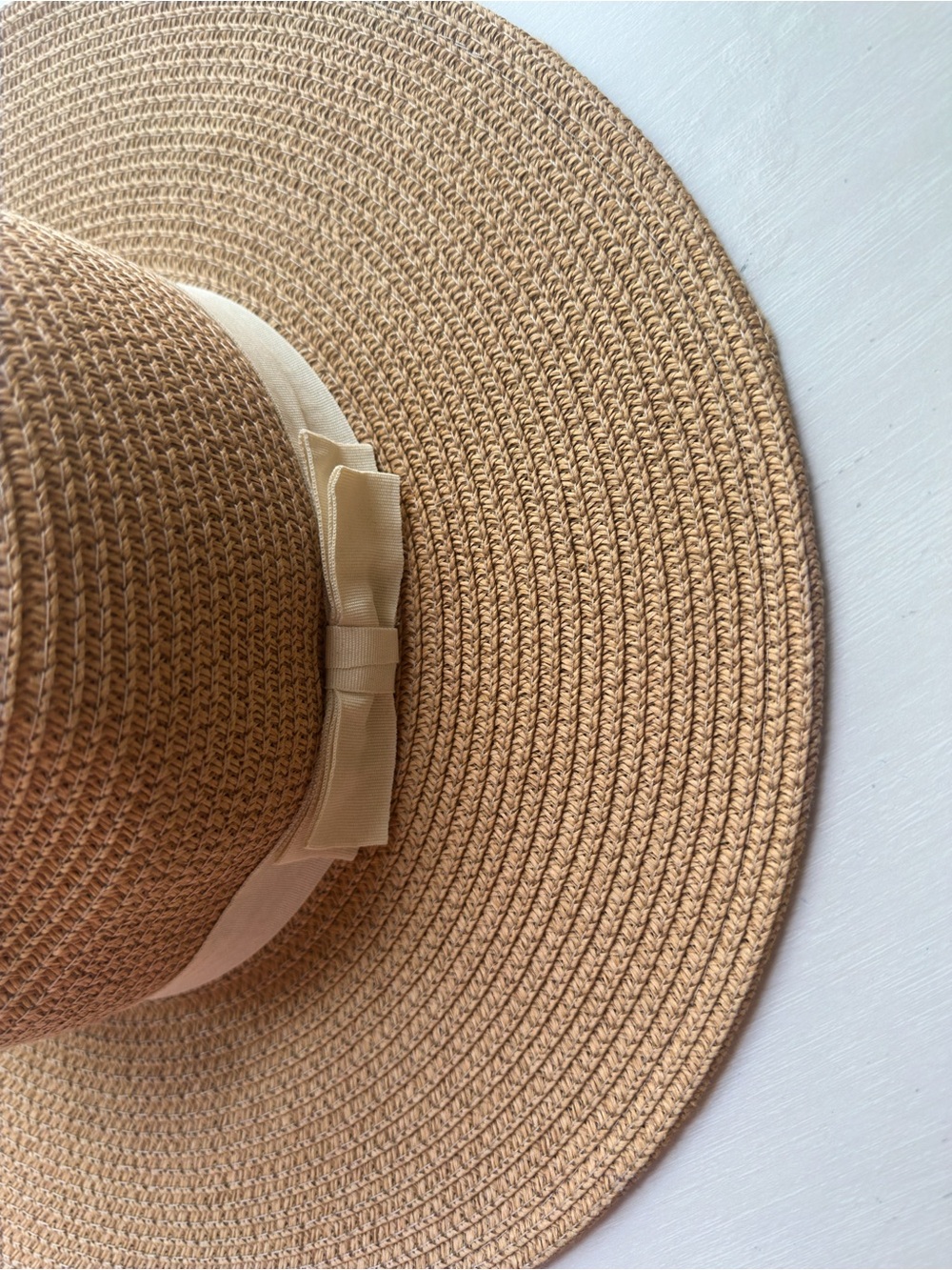 Women’s Wide Brim Raffia Sun Hat – Small – Neutral with Cream Ribbon Bow